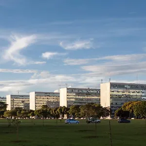 V1502 Area Com Vista Esplanada Brasília